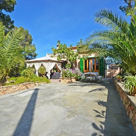Beautiful With Garden *